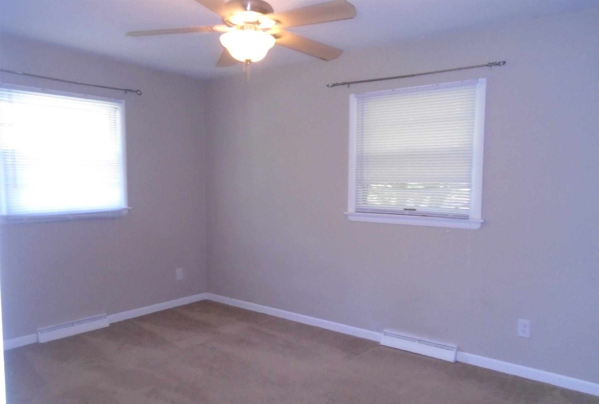 /static/images/house/10382/e8701bd8adaf35e49dcb729eafa88b63.jpg