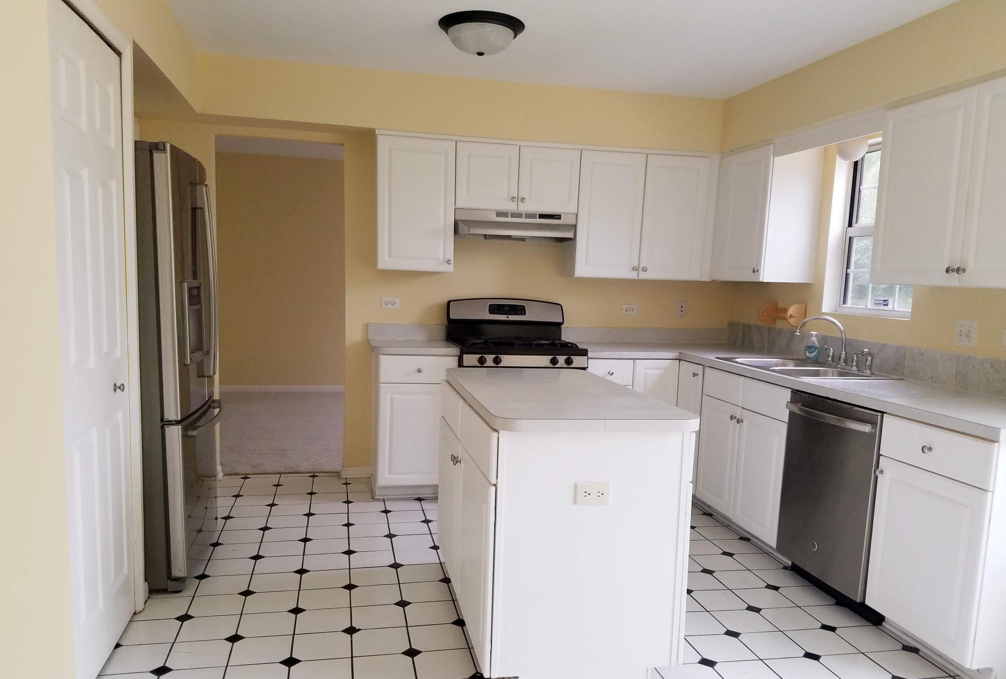 /static/images/house/10995/8eed8ec8ee723fd12a325f2c73ec5ac8.jpg