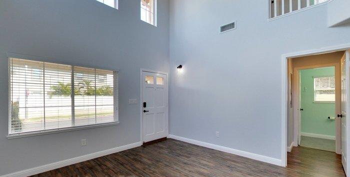 /static/images/house/11681/23f1a38f05bf305c2ed38e15645e49a4.jpg