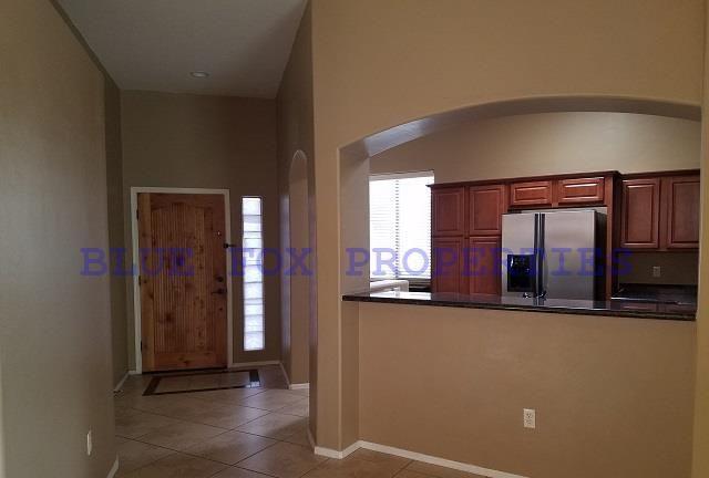 /static/images/house/13592/b6a6fb3b9b51102b7b2d9ef8fc7ed91d.jpg