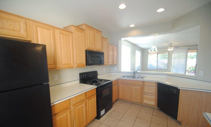/static/images/house/13628/94427291cbc92d73166ac0b81a169e9a.jpg