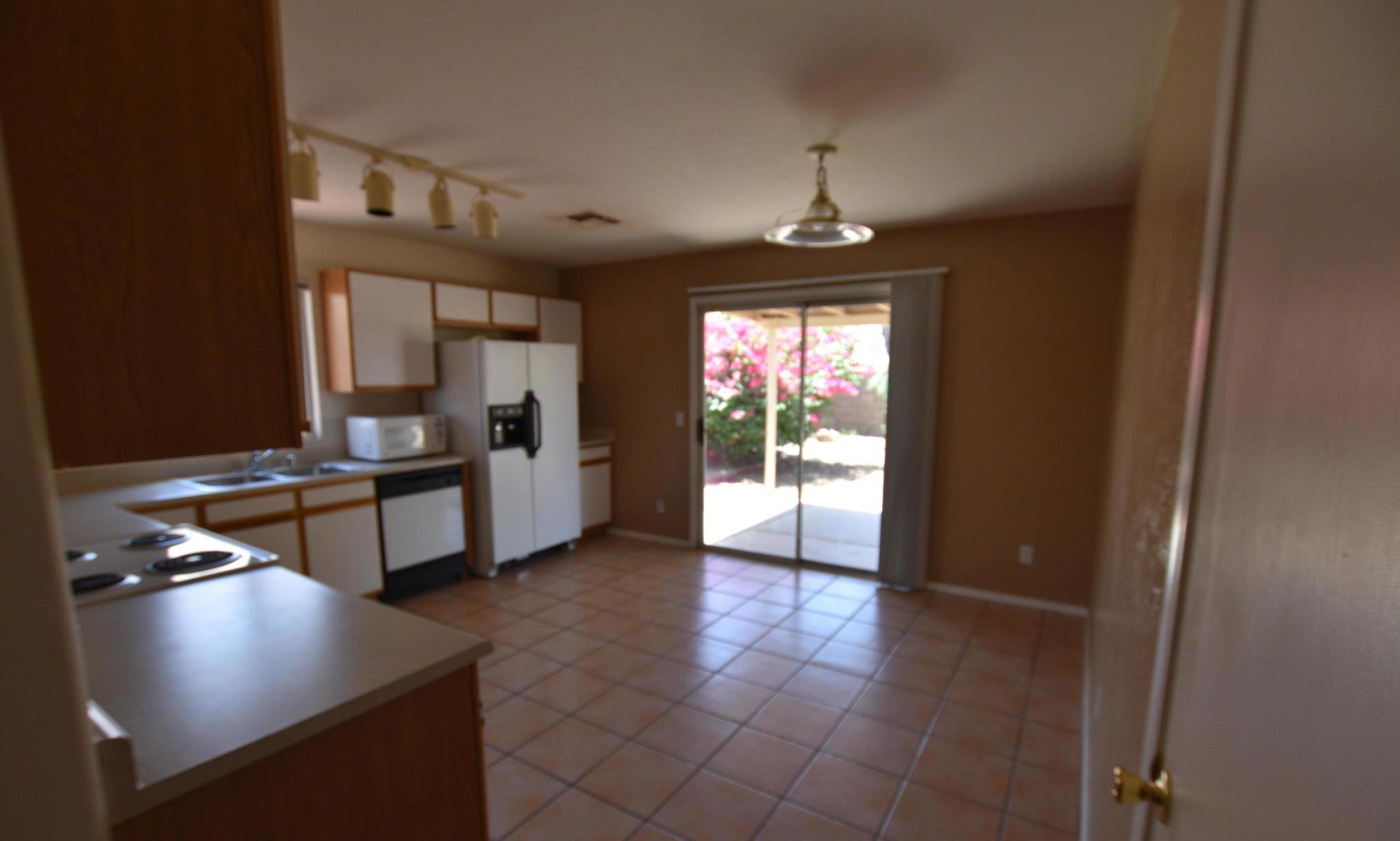 /static/images/house/14071/8ea52b9d4b85b95769a6a8998994e48f.jpg