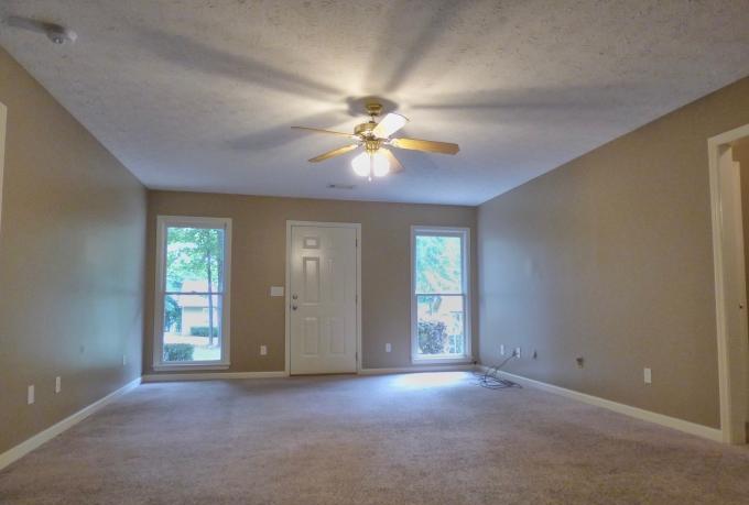 /static/images/house/14665/a1a4be1382e66763d17b0c98c5d04554.jpg