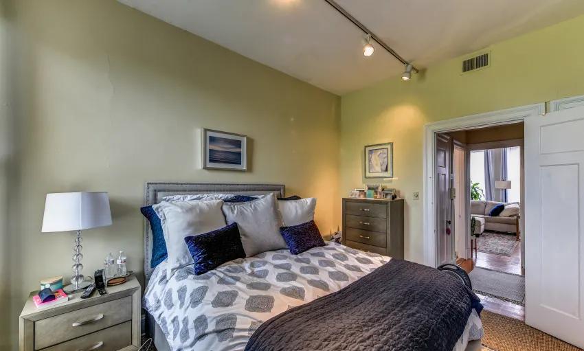/static/images/house/150/ec201077b902c9d92395cbaefa3edeaf.jpg