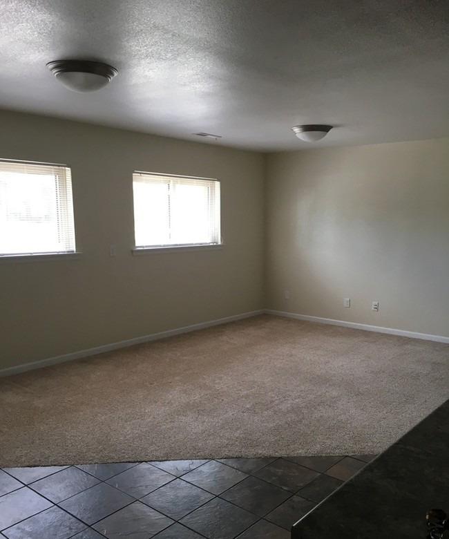 /static/images/house/16259/5ff1c822ab005ab79f933b7b08a5bdd6.jpg