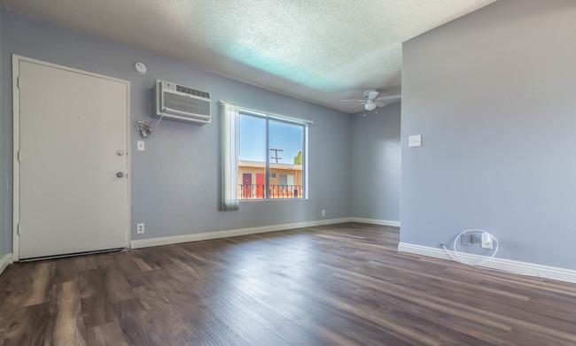 /static/images/house/16421/1867354243185b42cc8fea7d68804ac3.jpg