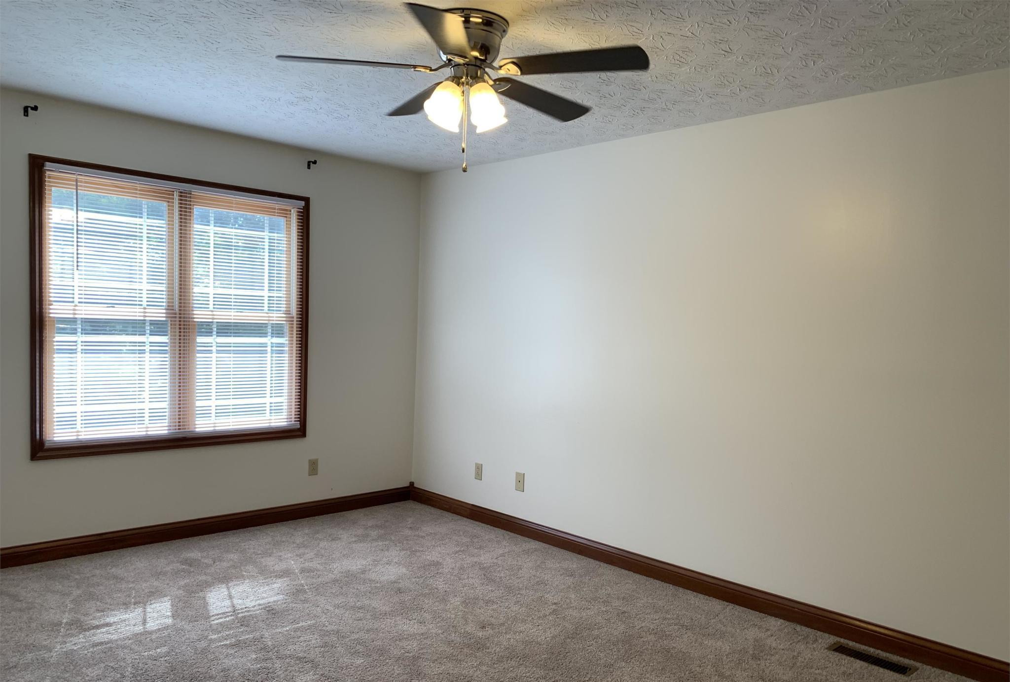 /static/images/house/1690/beffeacf8e35844e85388b734f53fbbd.jpg