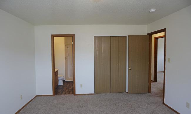 /static/images/house/18554/3ceaaa98015c04755f7106eca744b812.jpg