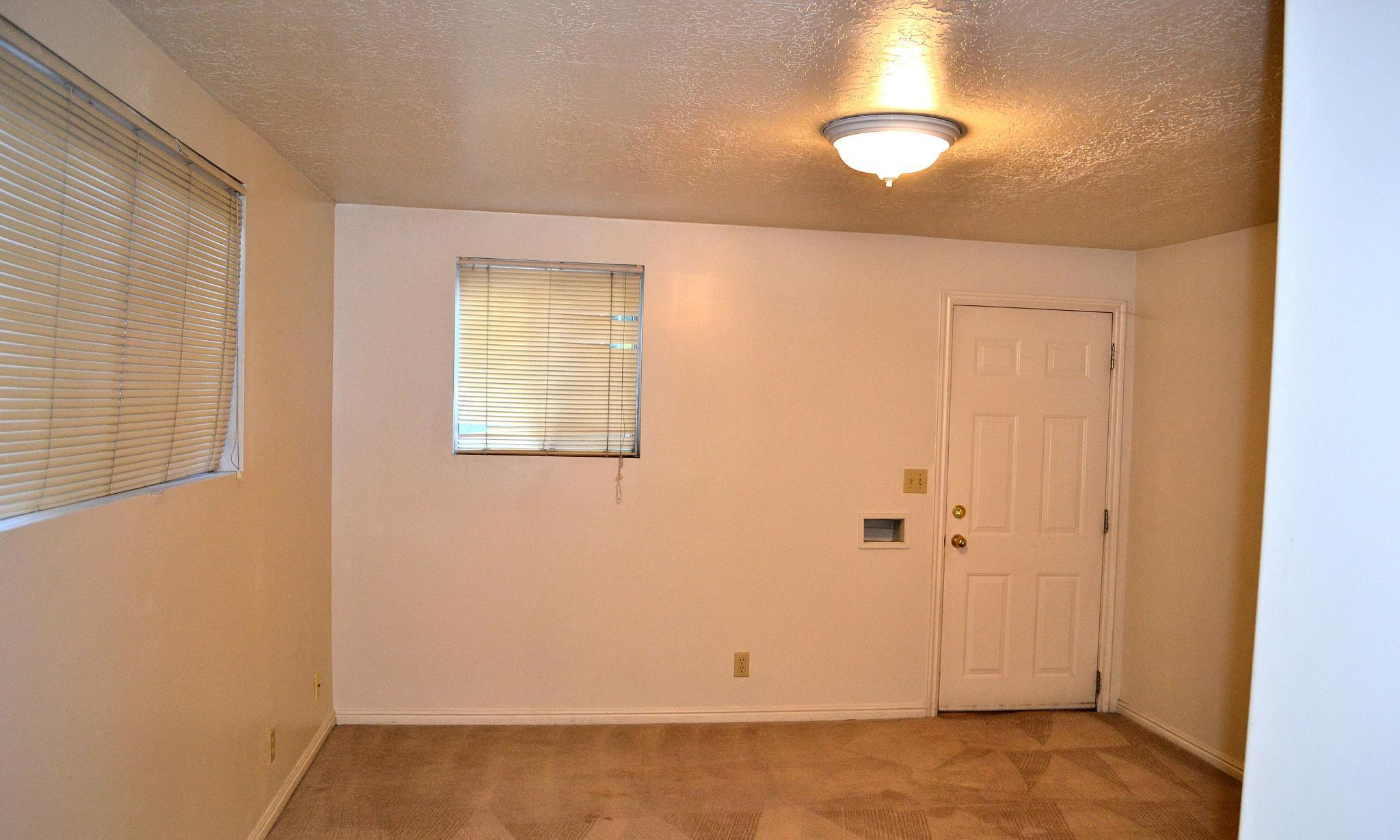 /static/images/house/1894/e2004c7cc2e5e1401f82349deb90d390.jpg