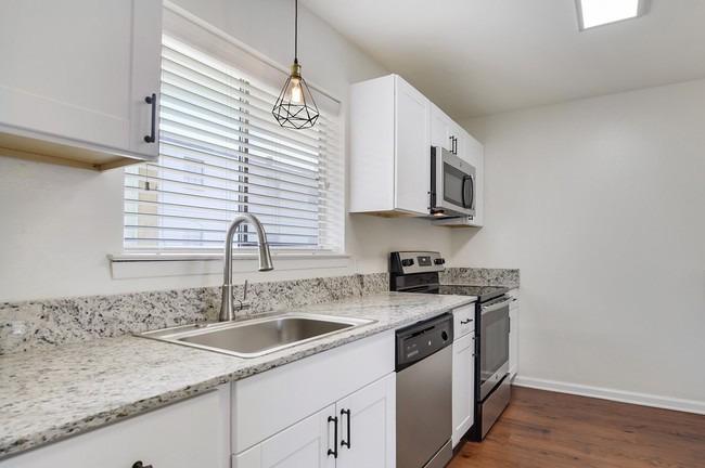 /static/images/house/19936/5d553b8861f412422aabe6da35a6aad7.jpg