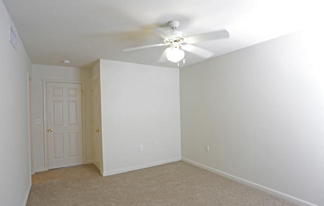 /static/images/house/21930/8b3e1889db86362a196ab9068799f9f1.jpg