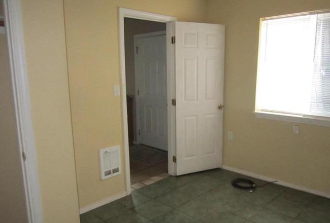 /static/images/house/25613/fd616ca656139adde693fbb2b935c2de.jpg