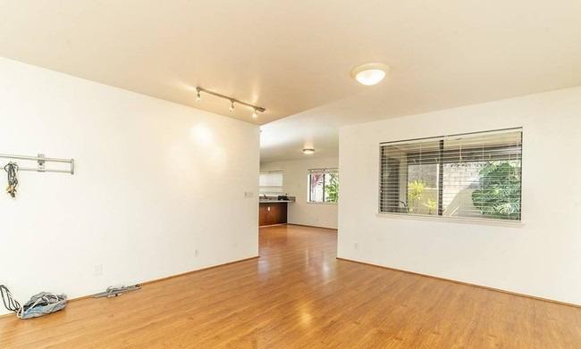 /static/images/house/25919/66a53e9cea1aea74322a7dd2c5a0a118.jpg