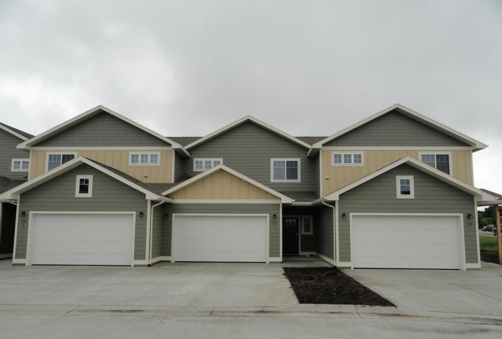 /static/images/house/2894/3ab6f89a8d1b7c74f7d4e2cbf6e07240.jpg