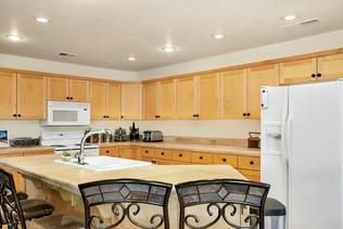 /static/images/house/30304/19b3812da1aaf56c6f700f1e34d24c4c.jpg