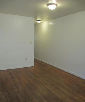 /static/images/house/4893/08207b995a4746b2e57fca066ee08e65.jpg