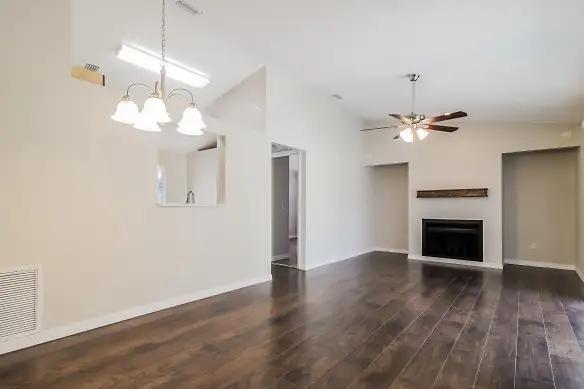 /static/images/house/877/269d6c0440a66f9bc944ce74ca8c5998.jpg