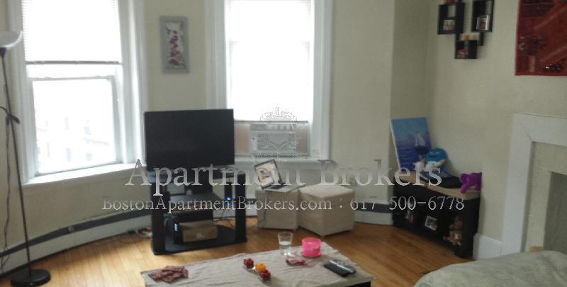 /static/images/house/8963/bc8bdf6cc7cb1b1ae93ad63df13a720c.jpg